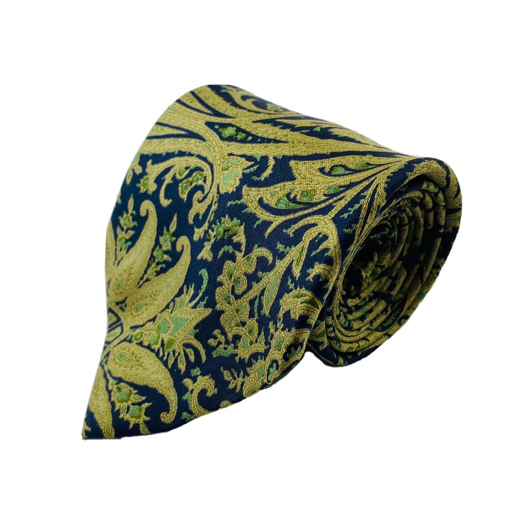Fendi Navy Gold Paisley Floral Silk Mens Tie 3.5 in Width 59 Length